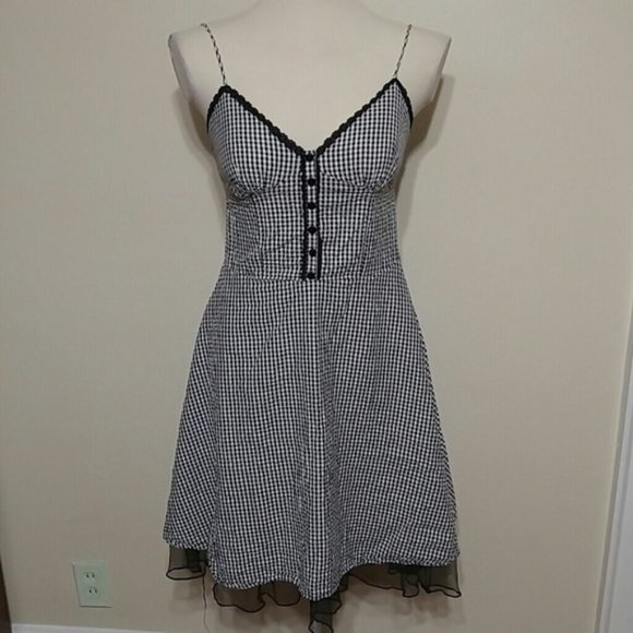 City Triangles Dresses & Skirts - Black and white gingham fit and flare midi dress size 7